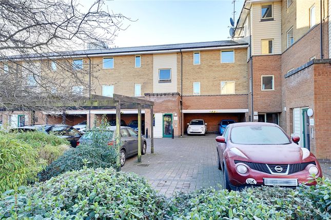 Flat for sale in Orton Grove, Enfield