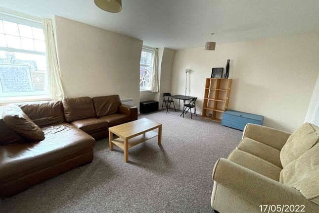 Thumbnail Flat to rent in Bon Accord Terrace, Top Floor, Aberdeen