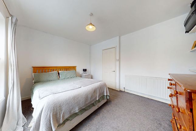 29, Gwendoline Street, Cardiff photo 5