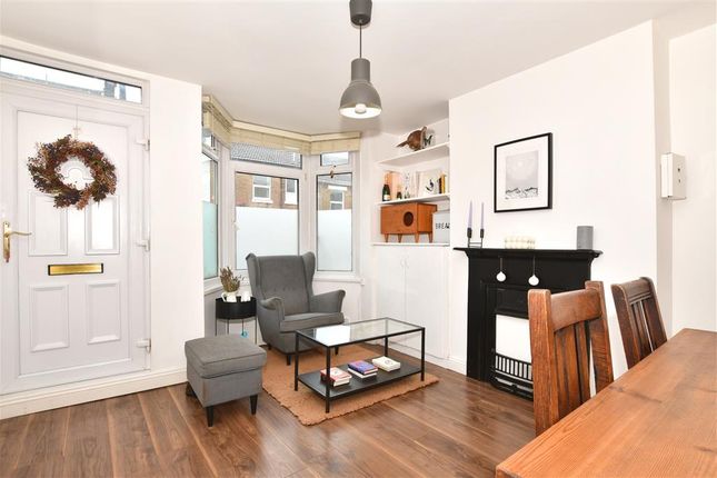 Town house for sale in Charlton Street, Maidstone, Kent