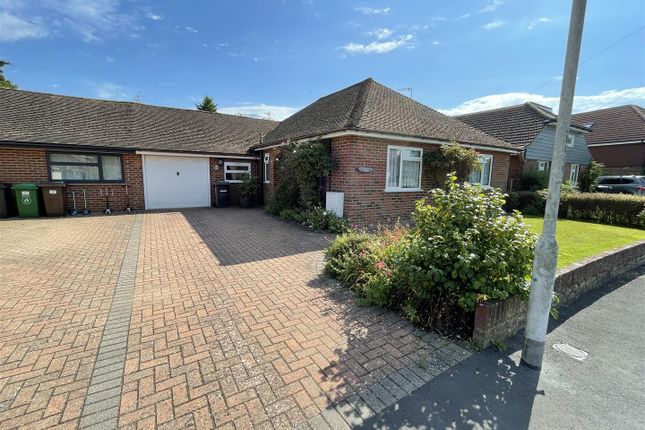 Bungalow for sale in Brookmead, Hildenborough, Tonbridge