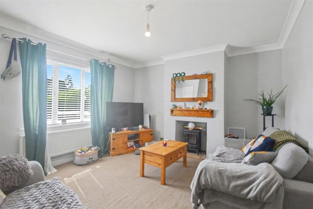 244, Stephenson Way, Corby photo 4