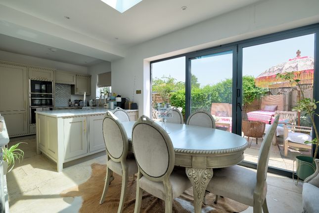 Hill Rise House, Main Street, Hethe, Nr Bicester photo 4