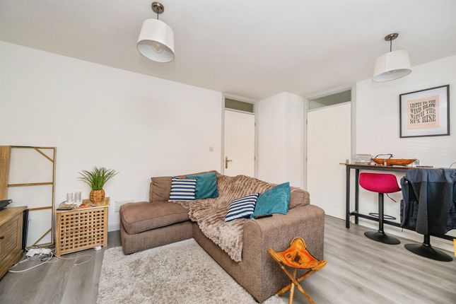 34, Etruria Gardens, Derby photo 4
