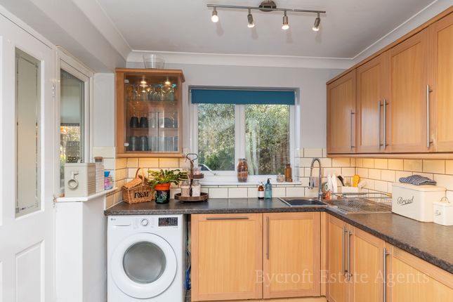 14, Barleycroft, Great Yarmouth photo 3