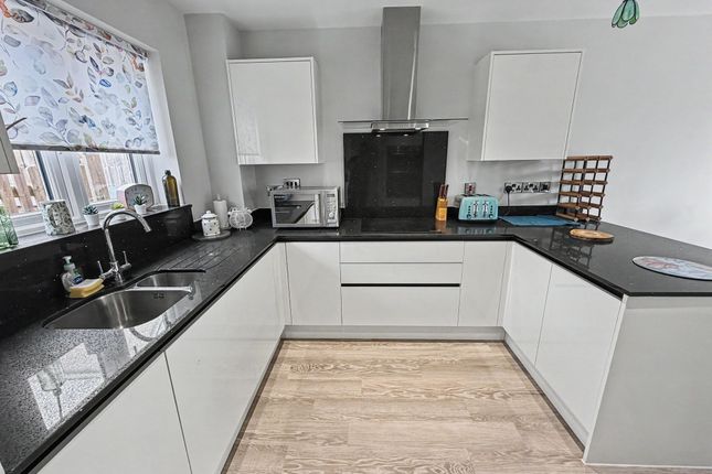 28 Jersey Road, Exeter photo 4
