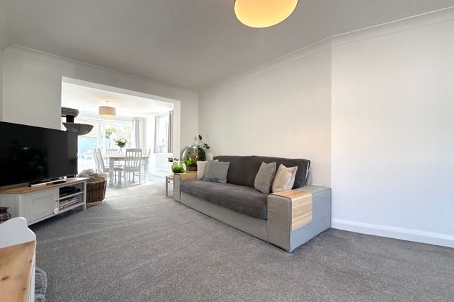 62 Coniston Rise, Aberdare photo 3