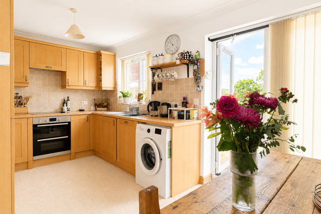 Manor Court,1, Holyhead Road, Oswestry photo 2