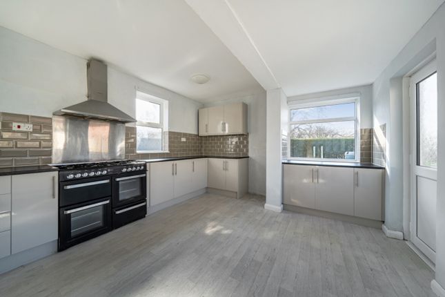 103, Lincoln Road, Sleaford photo 3