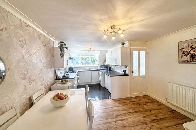 34, Orpington Avenue, Newcastle upon Tyne photo 4