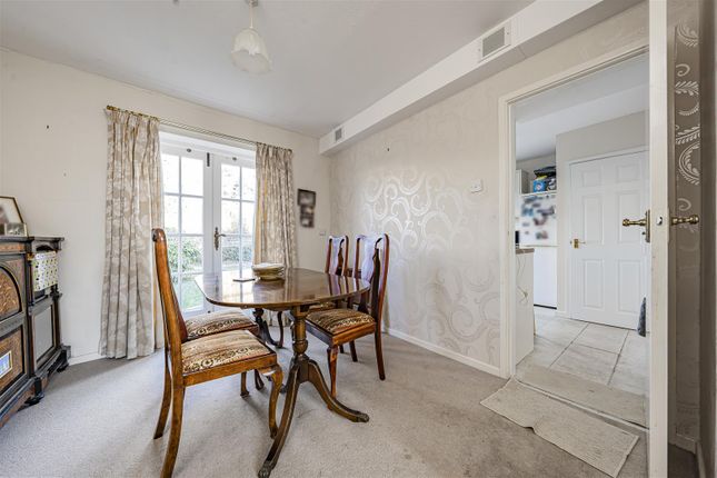 62, Parsonage Lane, Windsor photo 4
