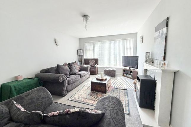 1, Hunter Place, Louth photo 2