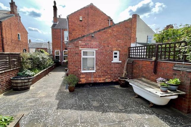 End terrace house for sale in West Parade, West End, Lincoln