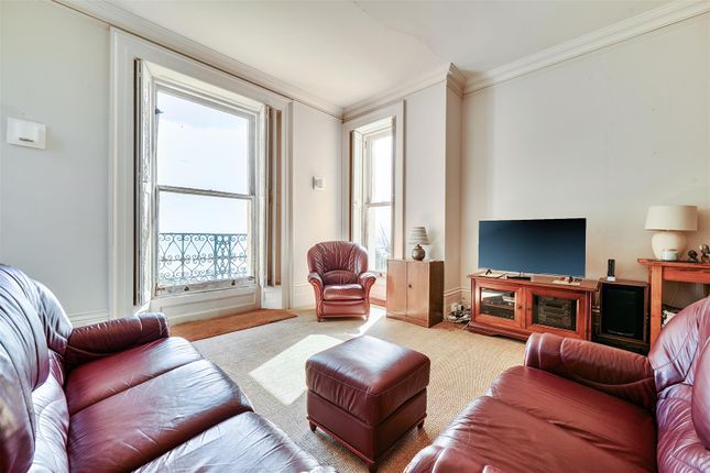 Flat 2, Seaforth Lodge, Old Beer Road, Seaton photo 2