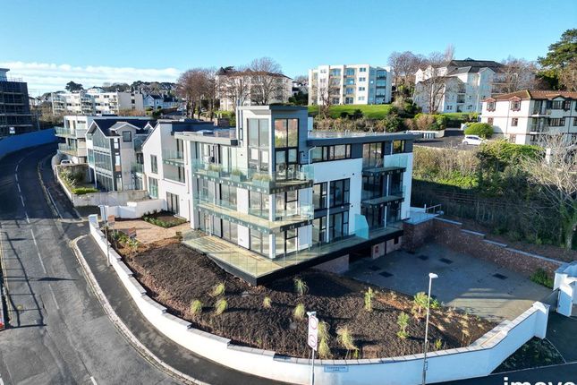 Thumbnail Flat to rent in La Rosaire, Livermead Hill, Torquay