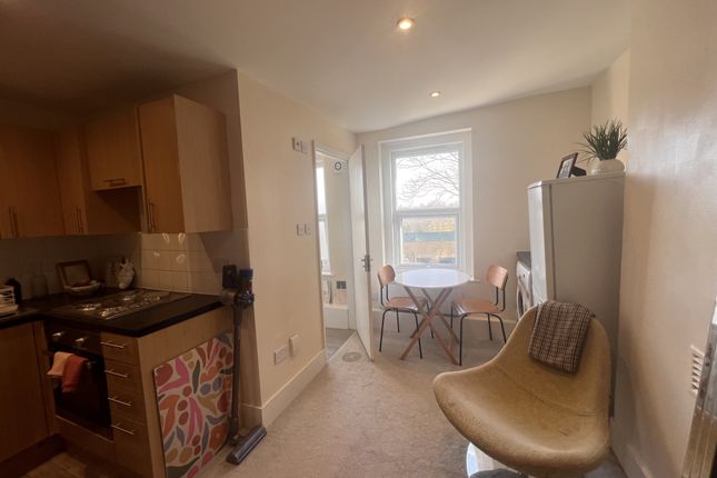 Studio to rent in Denmark Hill, Camberwell