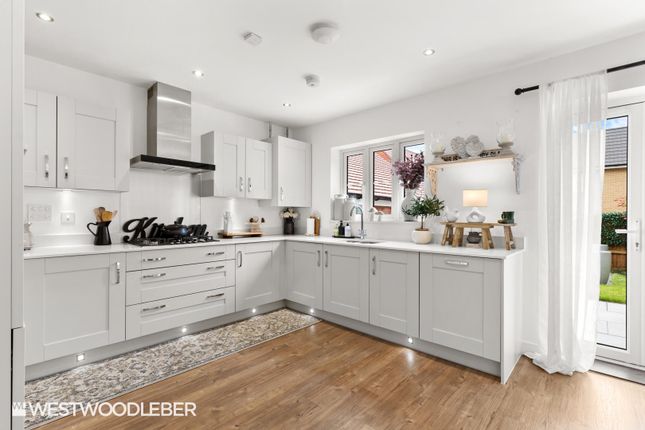 1, Elmer Close, Hoddesdon photo 4