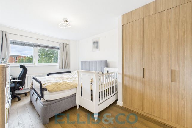 Flat 43, Orchid Court,, Sovereign Way, Kent photo 4
