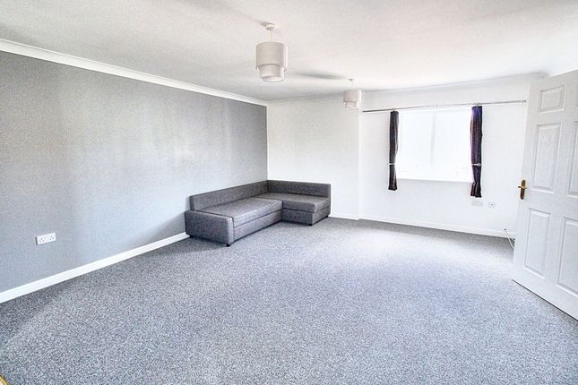 22 Beaulieu Drive, Pevensey photo 3