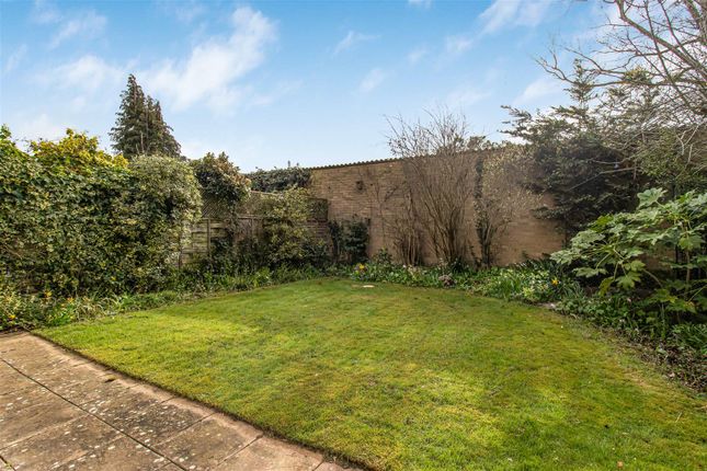 6, Birch Close, Cambridge photo 2
