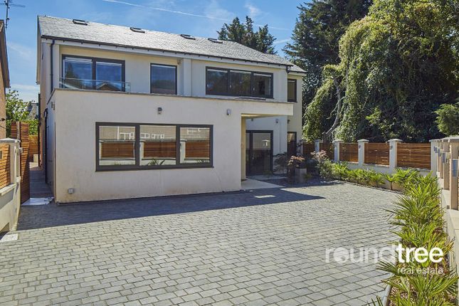 8-bed house on 17, Highview Avenue, Edgware, £1,700,000