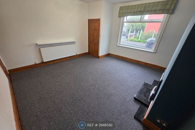 Augustus Street, Bolton photo 3