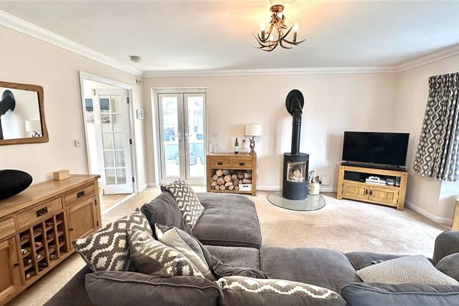 Watersmead Drive, Littlehampton photo 3