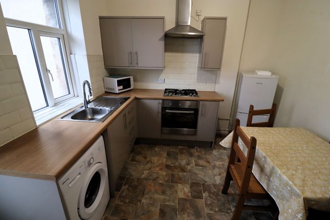 85 Haslingden Road, Blackburn photo 5