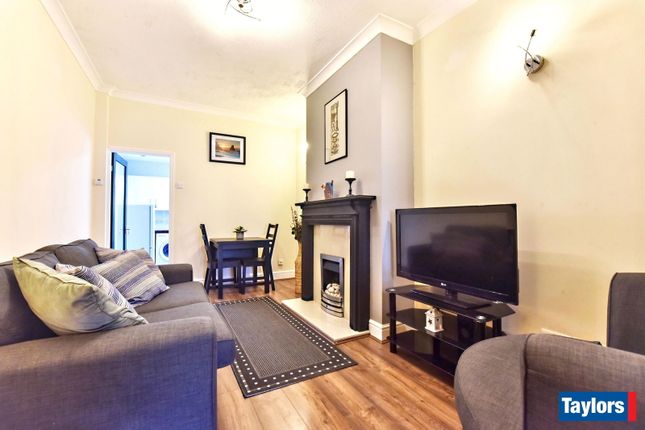 32, Cottage Street, Kingswinford photo 2