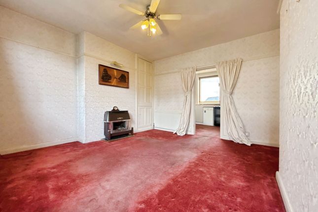 186, Nethershire Lane, Sheffield photo 2