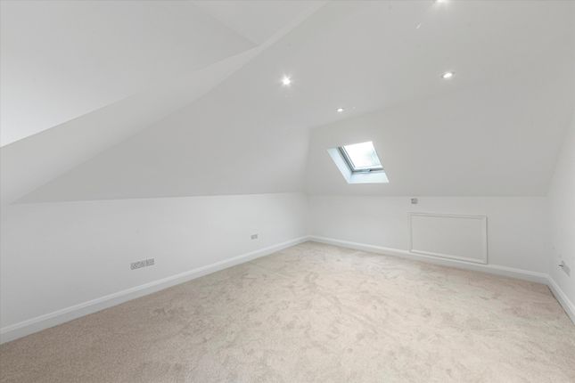 Detached house to rent in Summerfield Road, Loughton, Essex