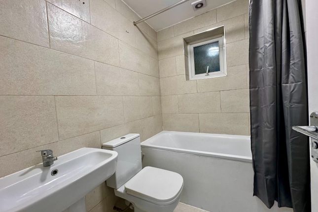 50C, North Birkbeck Road, London photo 2