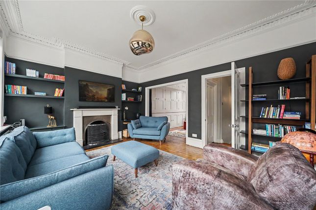 27A,, Topsfield Parade, London photo 4
