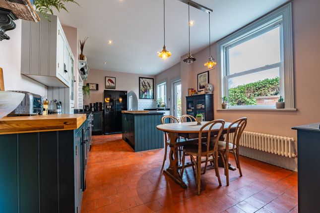 17 Osborne Street, Burton-On-Trent photo 3