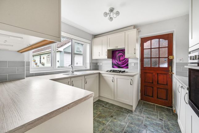 Yew Tree Cottage, The Endway, Dunmow photo 2