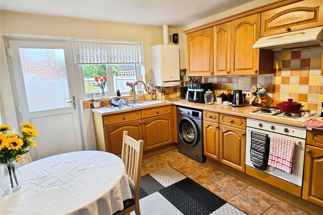 6, Charles Parry Close, Shropshire photo 3