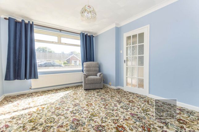 71, Colindeep Lane, Norwich photo 2