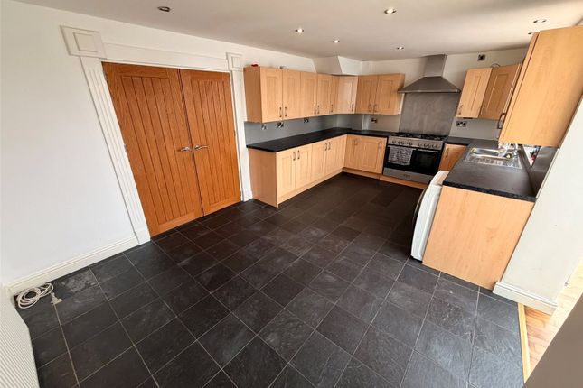 172, Brownlow Road, Bolton photo 4