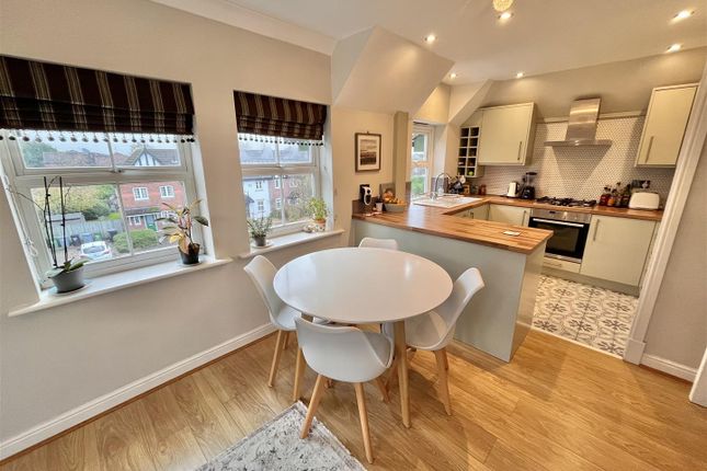 9, Brompton Way, Handforth photo 4