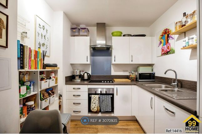 Newson House Loughborough Park, London photo 3