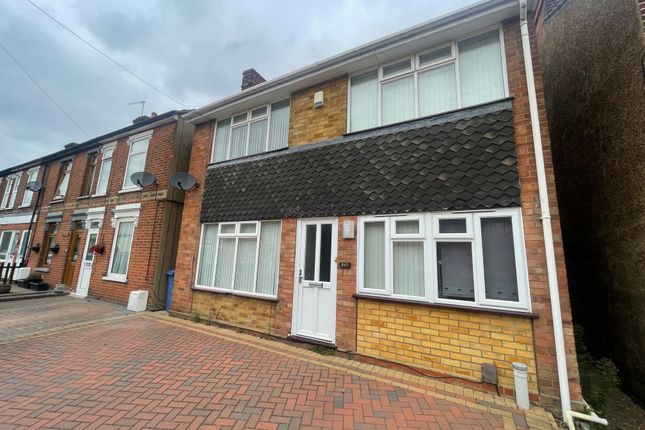 Thumbnail Detached house to rent in Foxhall Road, Ipswich