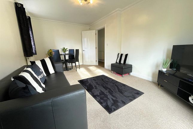 12, Richmond Court, Rawcliffe photo 4