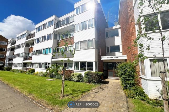 Thumbnail Flat to rent in Bourne Court, London