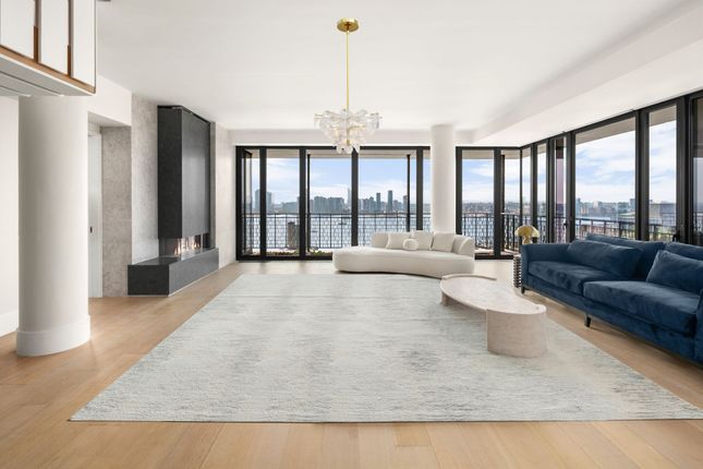Apartment for sale in 100 Vandam St, New York, Ny 10013, Usa