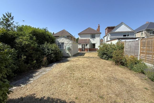 9, Gorsehill Road, Poole photo 3