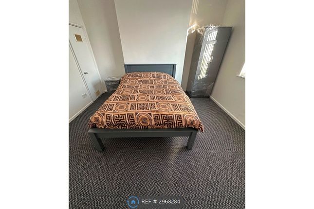 1-bed house on Portland St, Birmingham, £100/mo