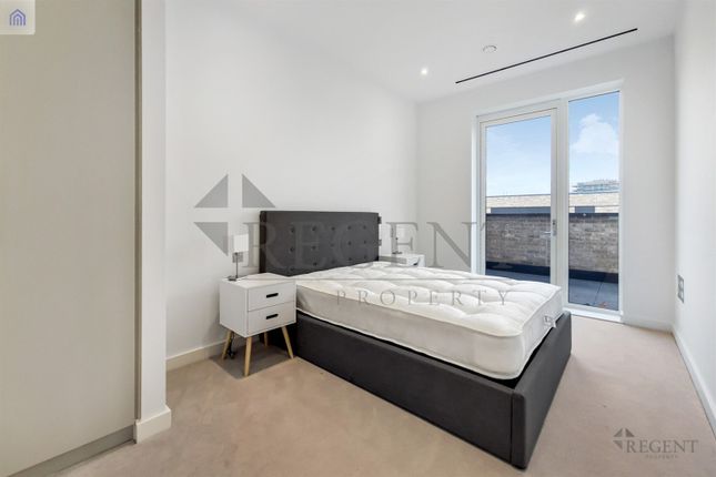 3, Flat 48, Fisherton Street, London photo 4