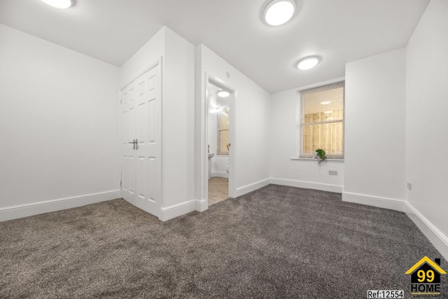 Flat for sale in Montpellier Court, Scarborough, North Yorkshire