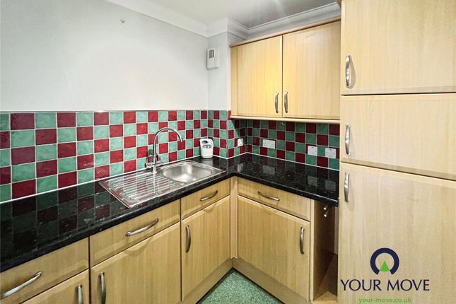 6 Boveney,, Bede Village, Bedworth photo 2