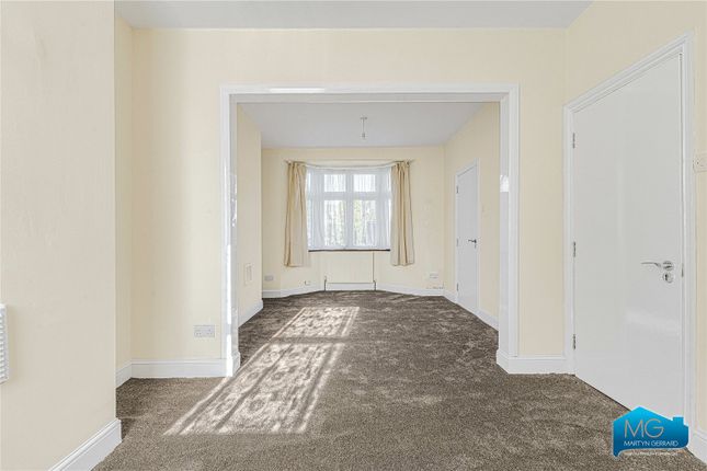 18, Chelmsford Road, London photo 3